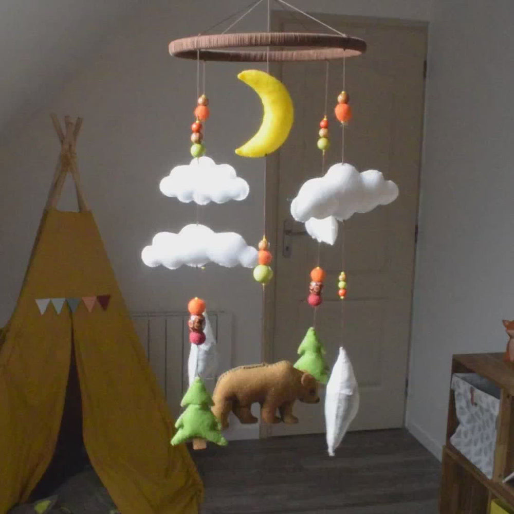 Mobile Ours pour bébé (55cm x 20cm) - L'Ours et la lune – Le Nuage et la  Dune